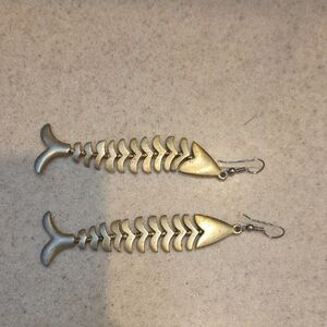 Gold Fishbone Earrings